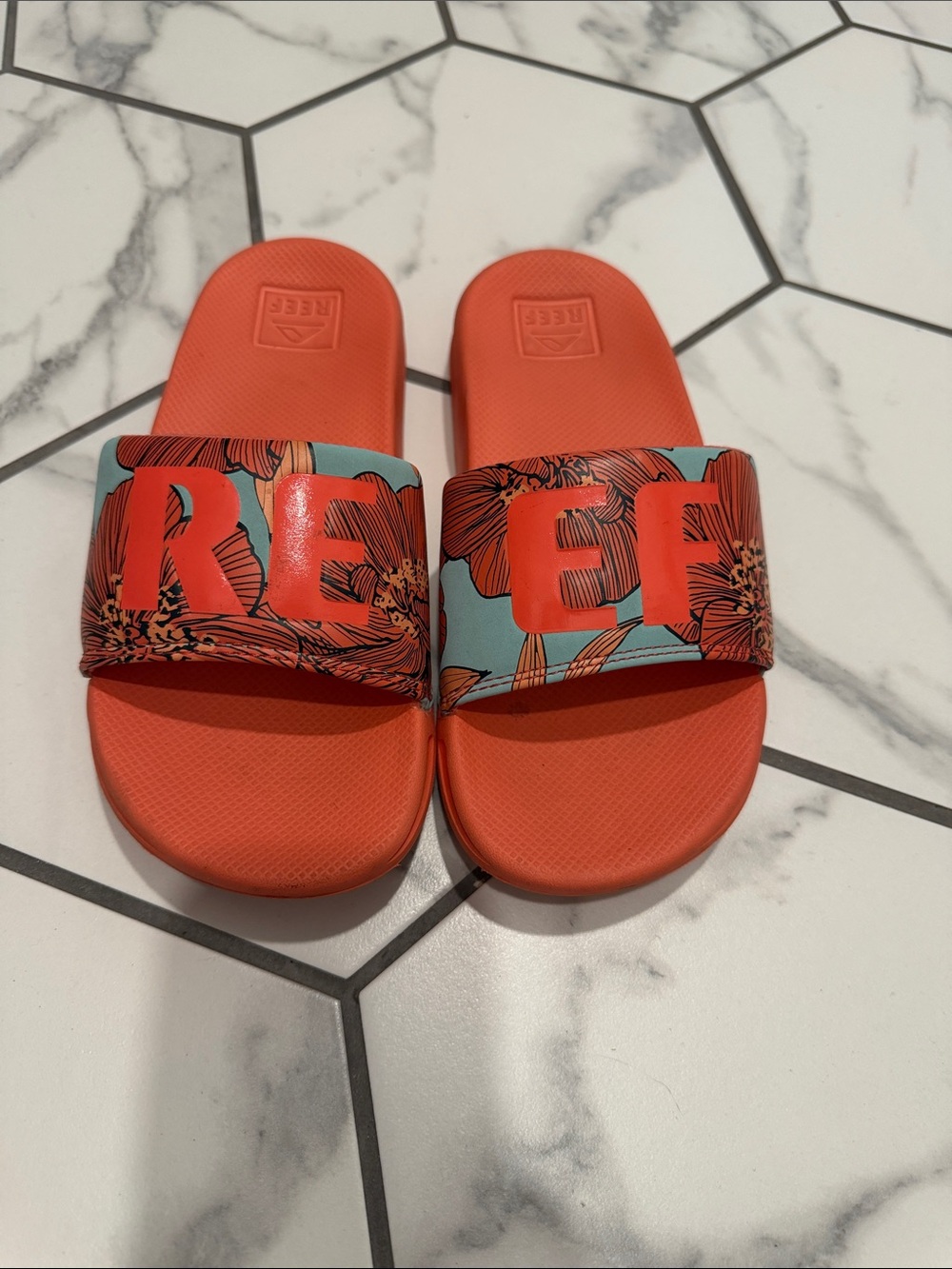 Reef Kids Coral-Orange Floral Strap Slides Sz 2/3